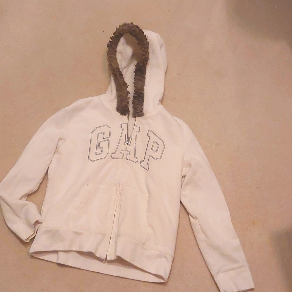 A sweat shirt